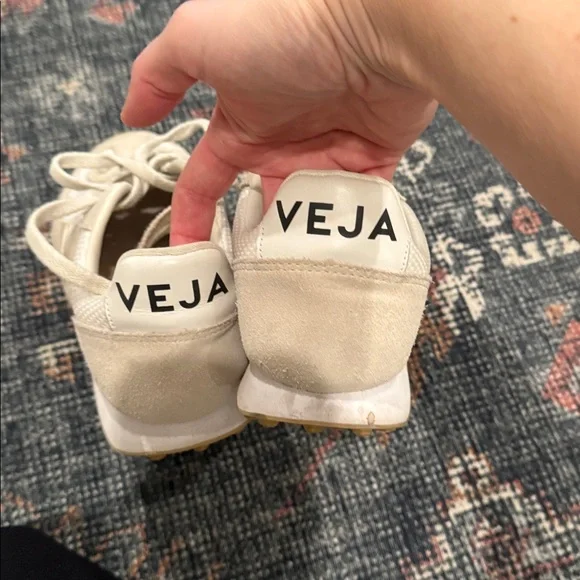 Veja Off-White and Cream Sneakers - Picture 3 of 5